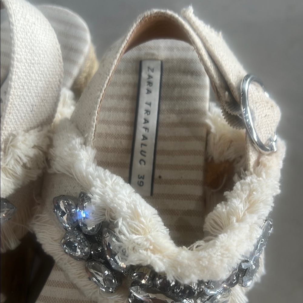 Embellished Cream Platform Sandals - Picture 2 of 4